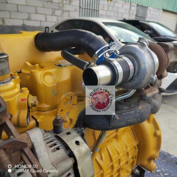 Дизельный двигатель Cat C2.4 2 Дизельный двигатель Cat C2.4